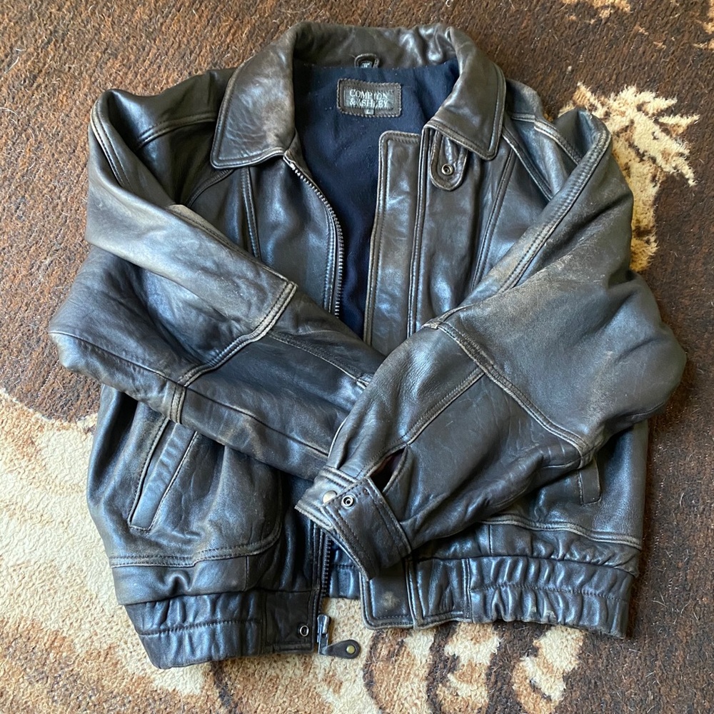 Compton & Ashley Leather Bomber Jacket - Picture 1 of 3